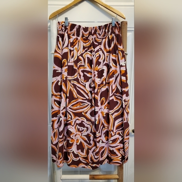 Aline Skirt DR2 - Picture 6 of 6